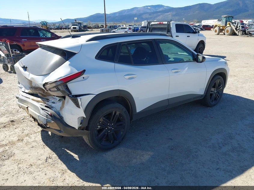 2025 CHEVROLET TRAX auction photo 4