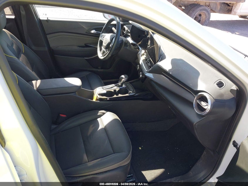 2025 CHEVROLET TRAX auction photo 5