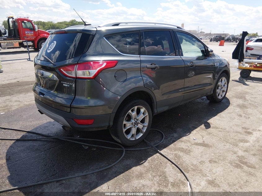 2016 FORD ESCAPE auction photo 4