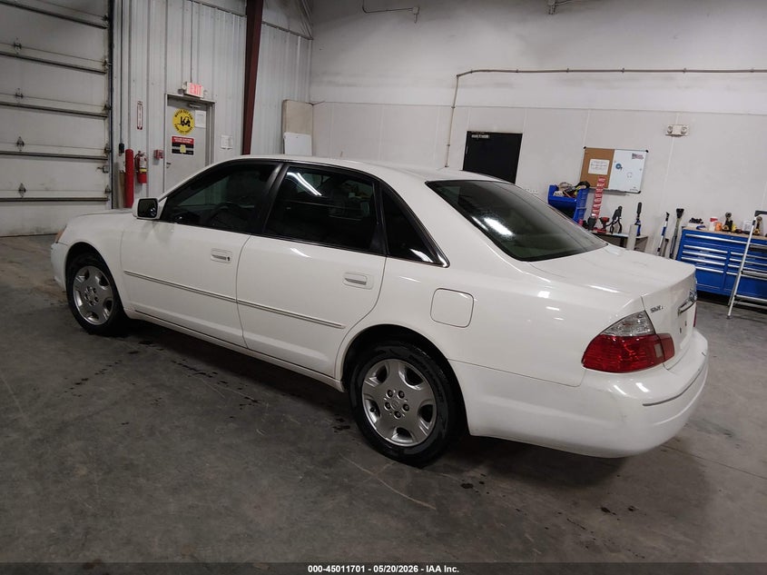 2004 TOYOTA AVALON — zdjęcie 3