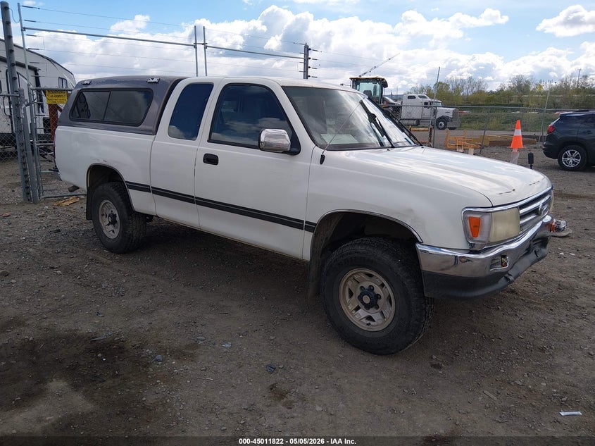1995 TOYOTA T100 auction photo 1
