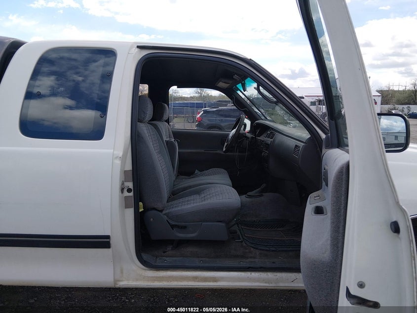 1995 TOYOTA T100 auction photo 5