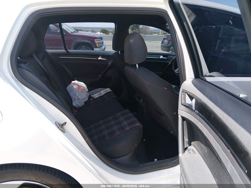 2015 Volkswagen Golf Gti 2.0T S 4-Door VIN: 3VW4T7AUXFM009195 Lot: 45011825
