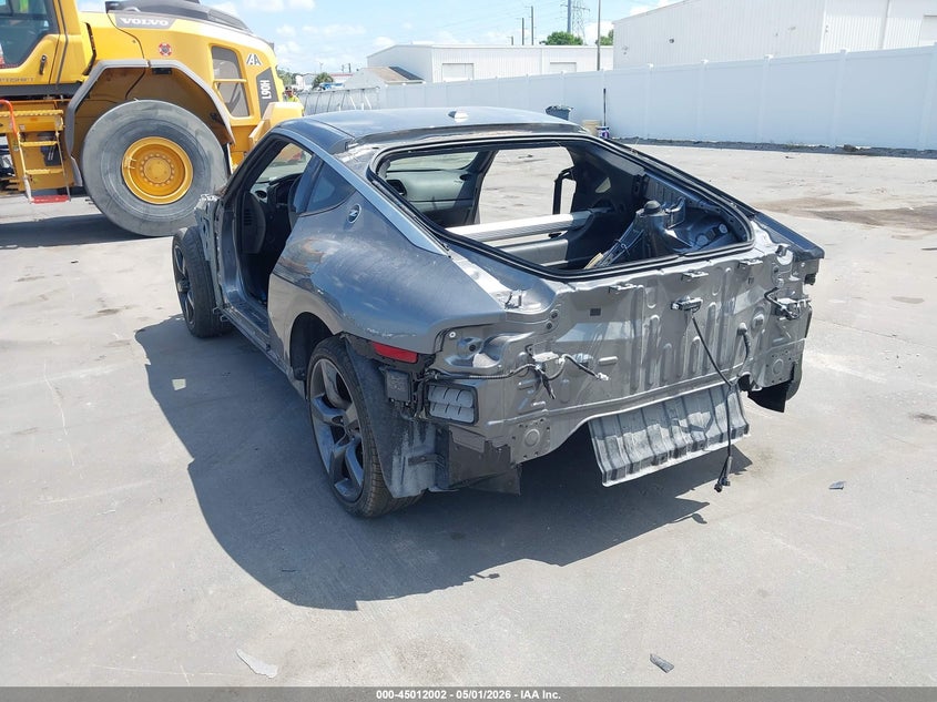 Vin: jn1bz4bh7rm362117, lot: 45509485, nissan z performance auto 20243