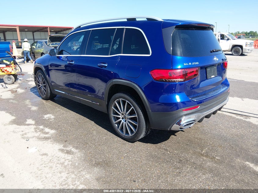 2021 MERCEDES-BENZ GLB 250 auction photo 3