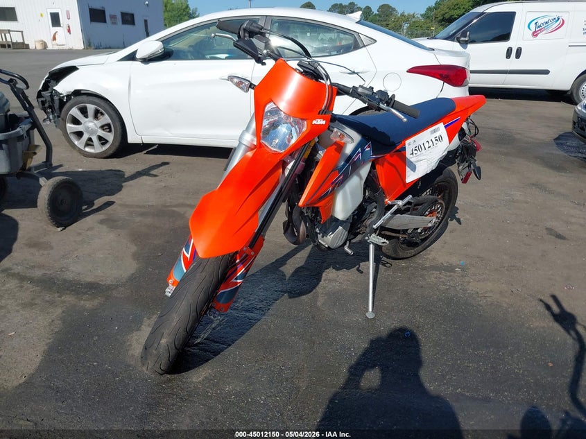 VBKEXK404NM441345 2022 Ktm 500 Exc-F Six Days photo 1