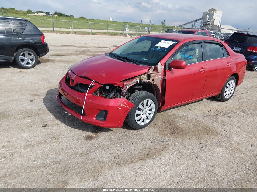 2013 Toyota Corolla Le 5YFBU4EE9DP143789 photo 1