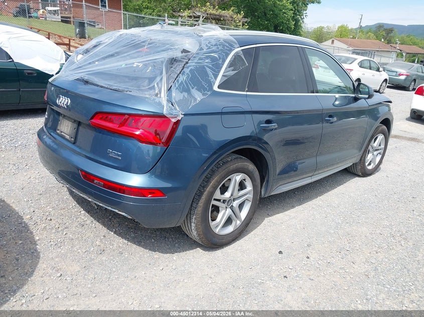 Vin: wa1bnafy6j2102867, lot: 45509796, audi q5 2.0t premium/2.0t tech premium 20184