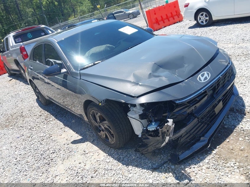 2026 Hyundai Elantra Sel Sport Premium