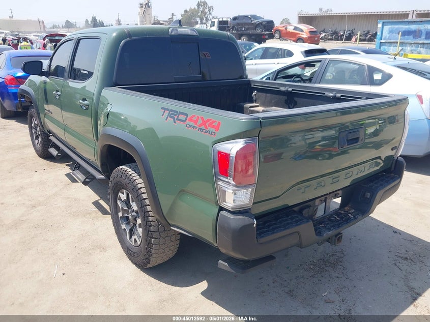 VIN 3TYCZ5AN5NT083069 2022 TOYOTA TACOMA TRD OFF ROAD