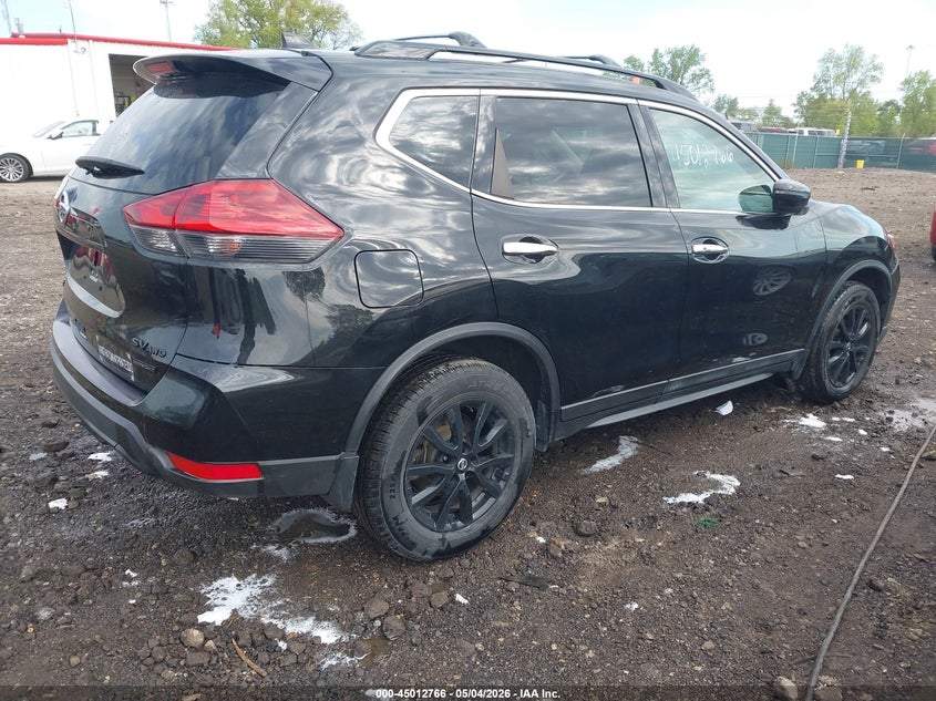 VIN 5N1AT2MV7JC775811 2018 NISSAN ROGUE SV