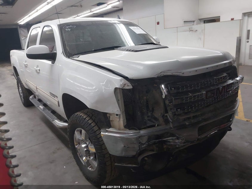 2013 GMC SIERRA 2500HD SLT
