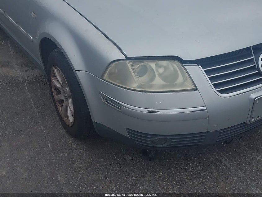2004 Volkswagen Passat Gls VIN: WVWPD63B84P143570 Lot: 45013074