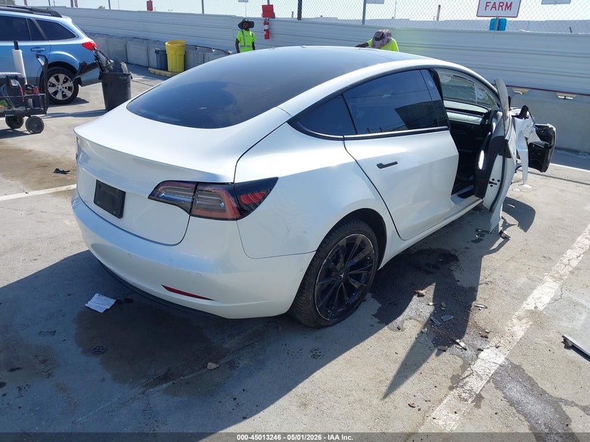 Vin: 5yj3e1ea7nf153599, lot: 45510729, tesla model 3 rear-wheel drive 20224