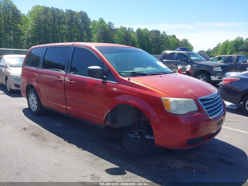 Vin: 2a4rr4de7ar189869, lot: 45510794, chrysler town & country lx 2010 img_1