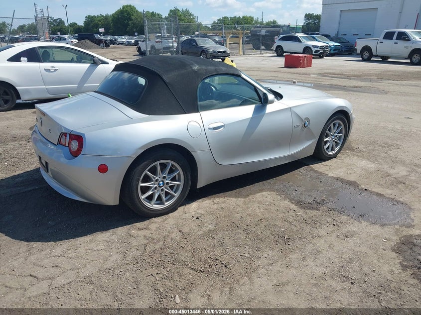 2005 BMW Z4 2.5I