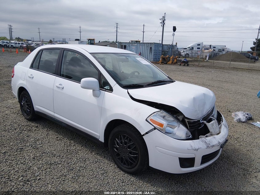 2011 NISSAN VERSA 1.8S