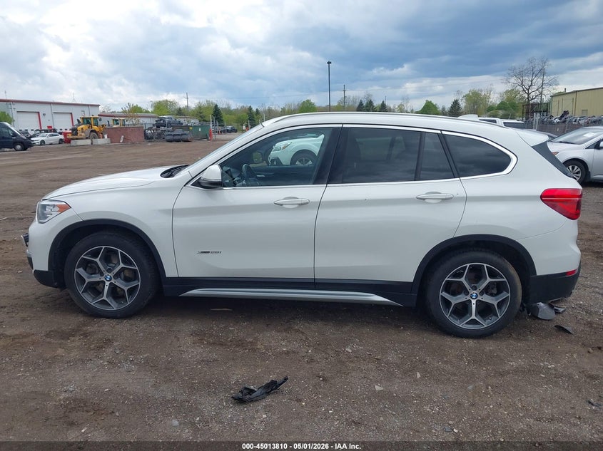 VIN: WBXHT3C38J5K20589 2018 BMW X1 XDRIVE28I