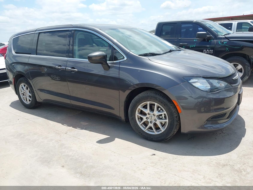 CHRYSLER VOYAGER 2023. Lot# 45013926. VIN 2C4RC1CGXPR610744. Photo 1