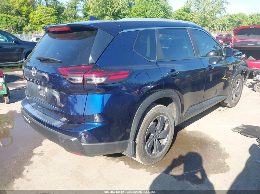 Vin: 5n1bt3ba3rc733593, lot: 45511625, nissan rogue sv fwd 20244