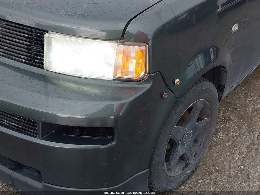 2004 Scion Xb VIN: JTLKT334040142021 Lot: 45014380