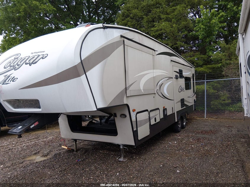 2017 KEYSTONE RV COUGAR auction photo 2