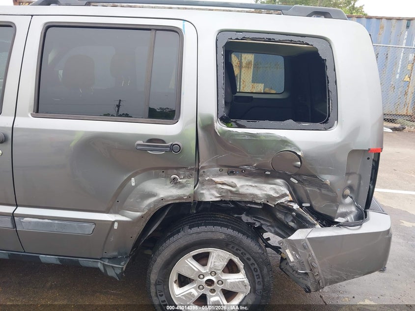 2012 JEEP LIBERTY auction photo 6