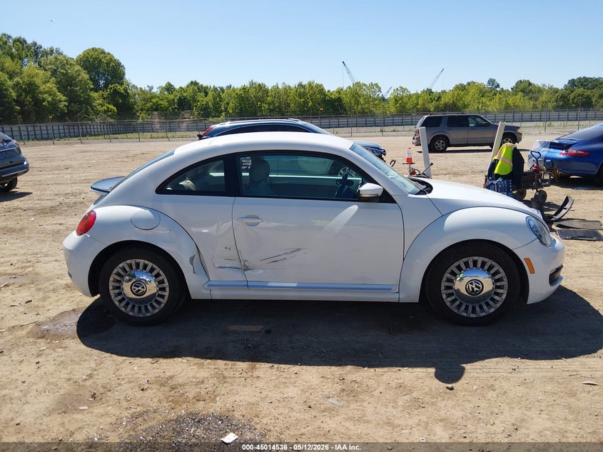 2016 Volkswagen Beetle 1.8T Se VIN: 3VWJ17AT4GM604822 Lot: 45014536