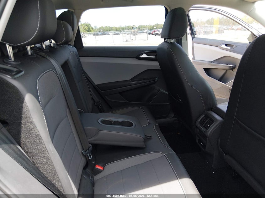 2023 VOLKSWAGEN TAOS 1.5T SE · Фото 8