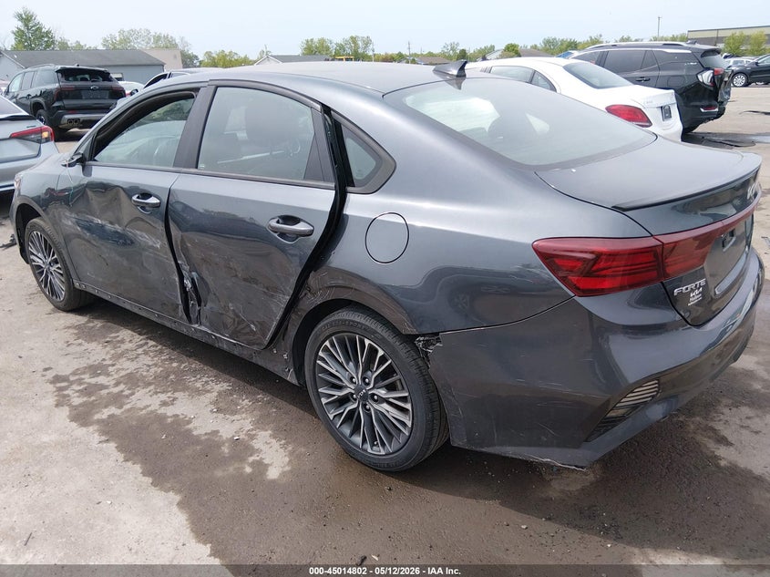2023 KIA FORTE auction photo 3