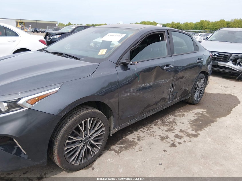 2023 KIA FORTE auction photo 6