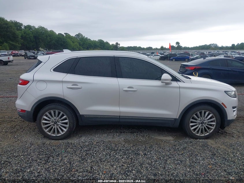2019 Lincoln Mkc Standard VIN: 5LMCJ1C98KUL07818 Lot: 45014844