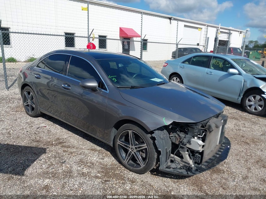 2019 Mercedes-Benz A 220 4Matic
