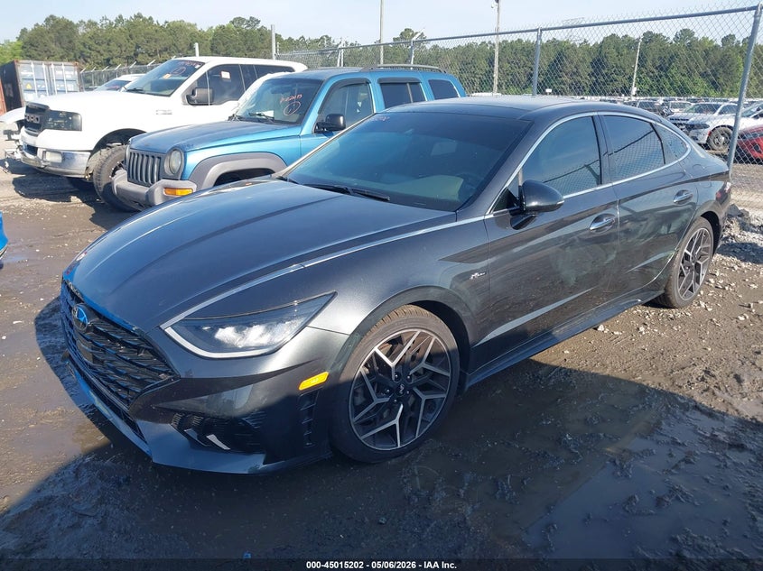 2022 HYUNDAI SONATA auction photo 2