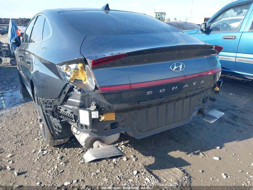 2022 HYUNDAI SONATA auction photo 6