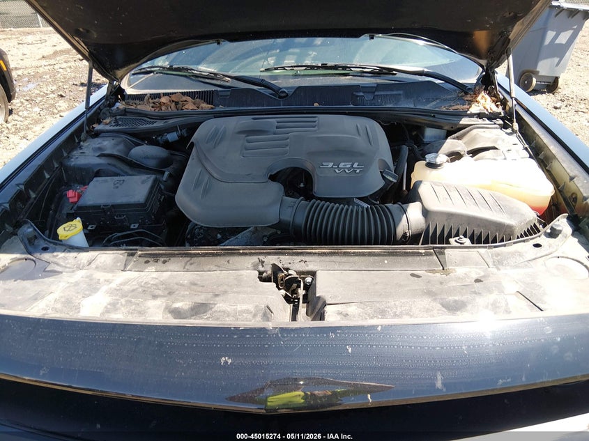 VIN: 2C3CDZGGXNH129007 2022 DODGE CHALLENGER SXT AWD