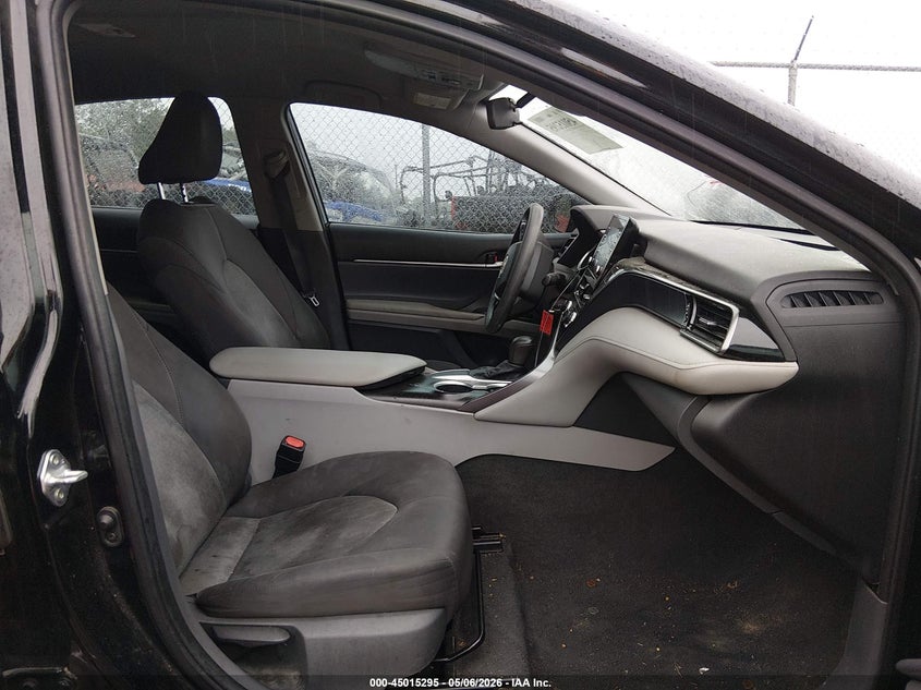 2021 TOYOTA CAMRY auction photo 5