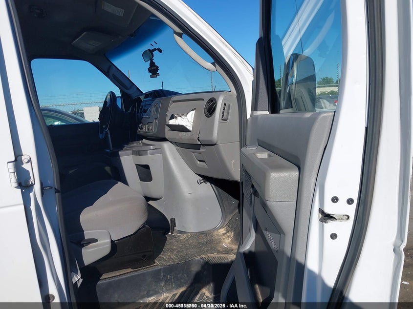 2013 FORD ECONOLINE VAN 5.4L V-8 255HP