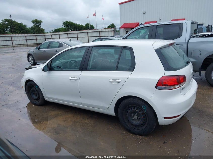 2012 Volkswagen Golf 2.5 2.5L 4-Door white Lot 111045016160 Vin WVWDB7AJ9CW326098