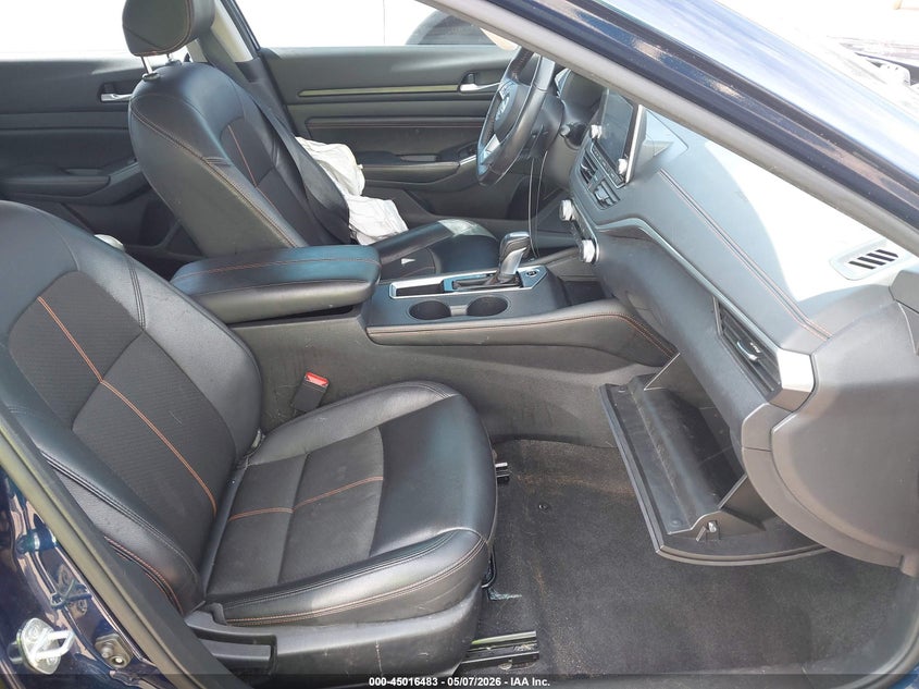 2022 NISSAN ALTIMA auction photo 5