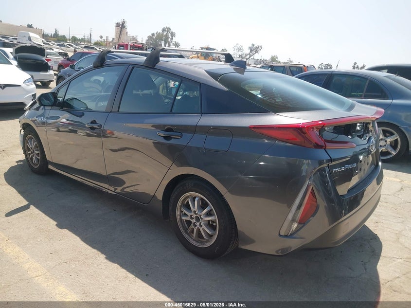 VIN JTDKAMFP7N3227967 2022 TOYOTA PRIUS PRIME XLE