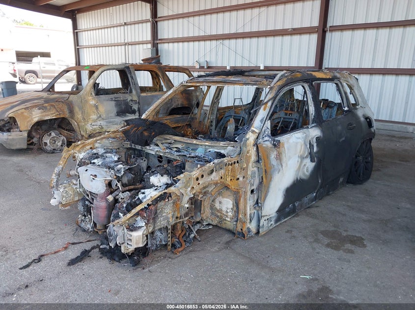 2020 MERCEDES-BENZ GLB 250 auction photo 6