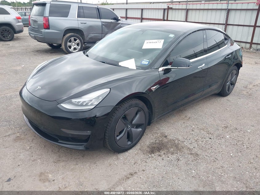 2019 Tesla Model 3 5YJ3E1EA1KF304383 photo 1