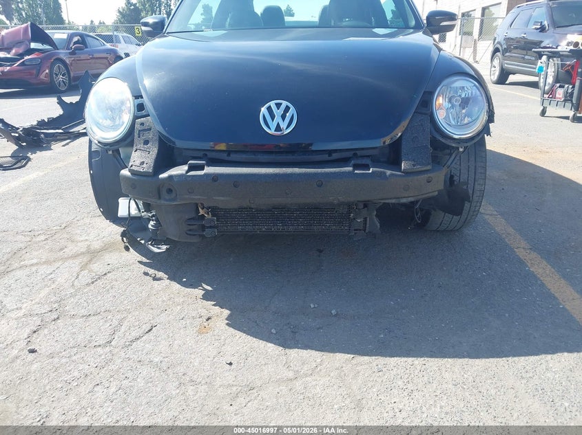 3VWJP7AT2CM652960 2012 Volkswagen Beetle 2.5 2.5L black