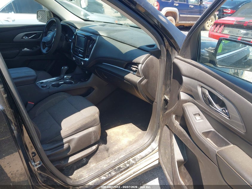 2018 CHEVROLET TRAVERSE auction photo 5