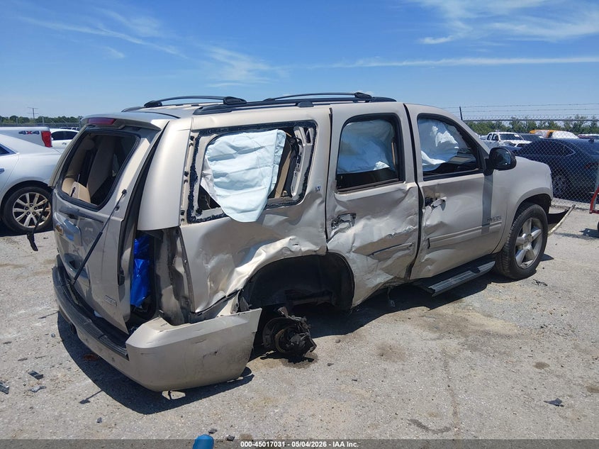 2011 CHEVROLET TAHOE auction photo 4