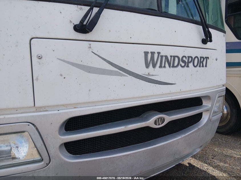 2002 Ford F550 Super Duty Stripped Chass VIN: 1FCNF53S520A02960 Lot: 45017076