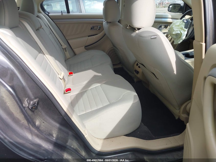 FORD TAURUS 2016 VIN 1FAHP2D81GG156808