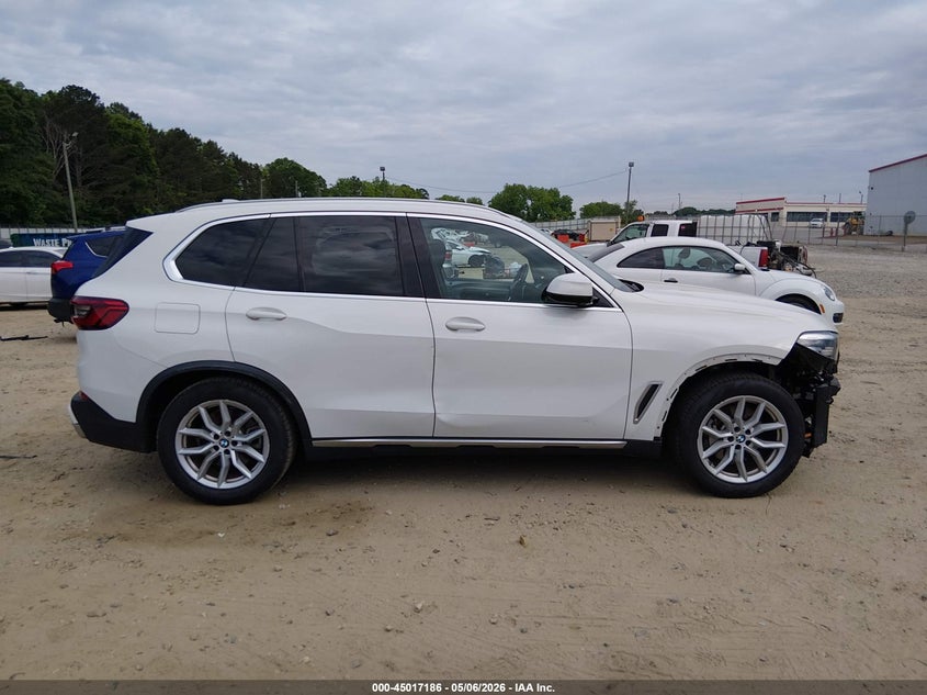 VIN 5UXCR6C5XKLL62334 2019 BMW X5 XDRIVE40I
