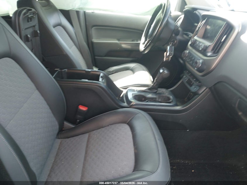VIN 1GCGTDEN2J1324029 2018 CHEVROLET COLORADO Z71